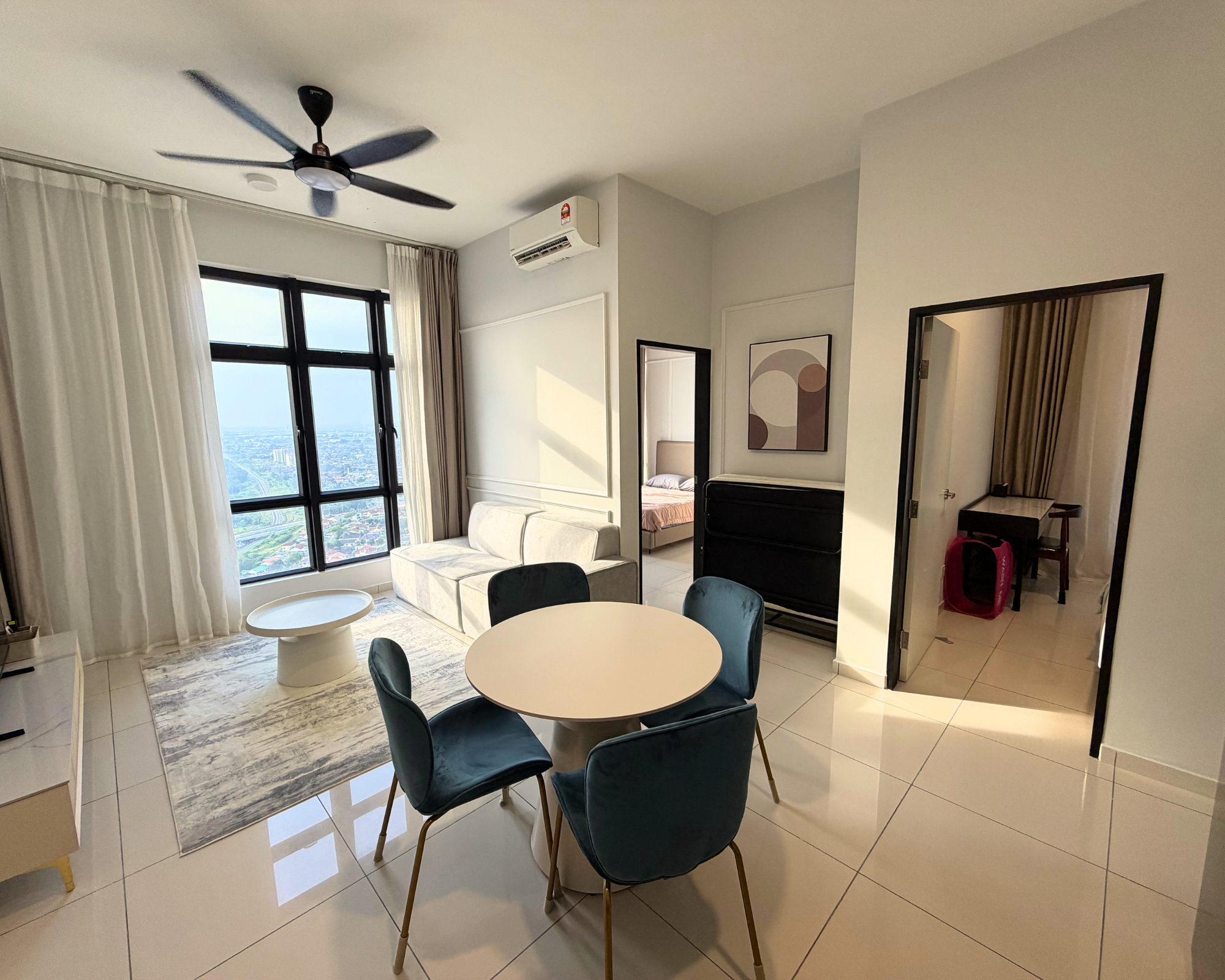 3 bedroom