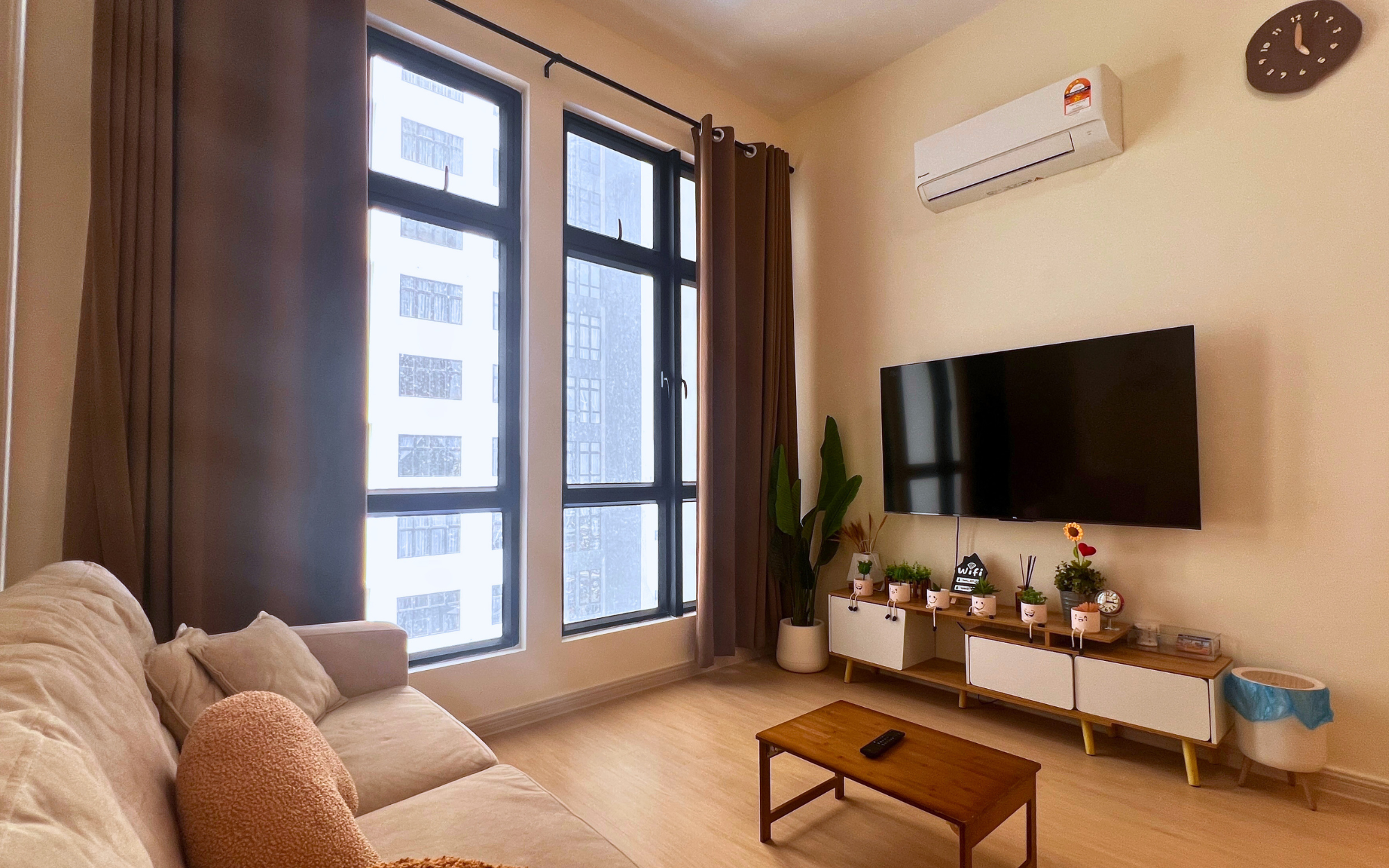 Small double room